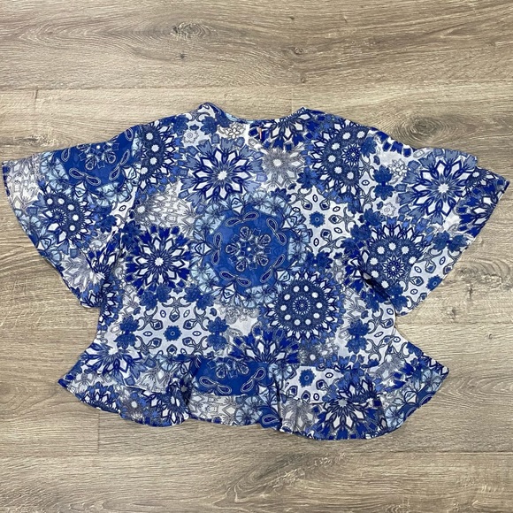 Misa Raziela Cropped Chiffon Ruffle Top - Picture 8 of 11